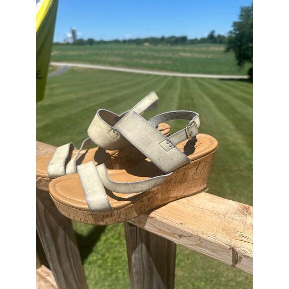 G.H. Bass Gracie Wedge Sandals  Size 8 - Picture 9 of 16